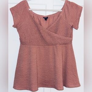 NWOT Torrid 0 (sz. 14) Ashrose Surplice Babydoll Top wear off/on shoulder